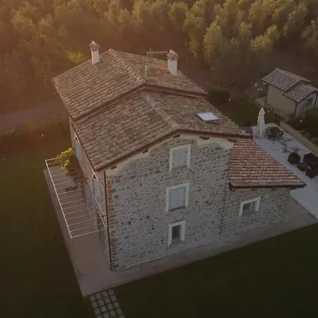 Agriturismo I Due Casali Farm stay